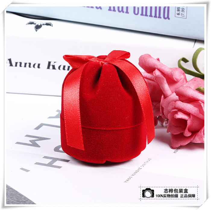 Red flocking ring box ear stud box identifiers box gift box Red flocking ring box ear stud box identifiers box gift box