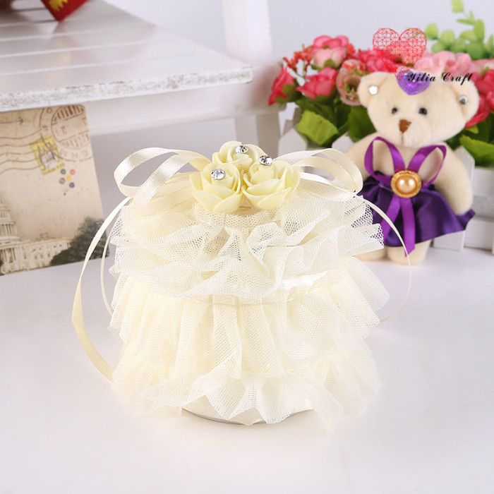 Circular ring box wedding gift cake ring box personalized romantic DIY ring box. Circular ring box wedding gift cake ring box personalized romantic DIY ring box.