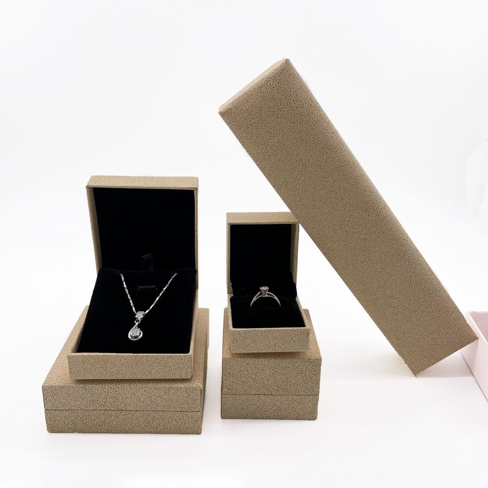 New Jewelry Packing Box Tik Tok Live Stream for Necklace Box Ring Box Earring Lifting Box Factory Direct Sales New Jewelry Packing Box Tik Tok Live Stream for Necklace Box Ring Box Earring Lifting Box Factory Direct Sales