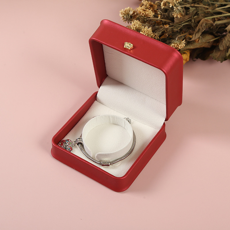 Spot Supply Convex Edge with Crown Diamond Wine Red Ring Box Pendant Box Bracelet Box Necklace Ear Stud Pearl Box Spot Supply Convex Edge with Crown Diamond Wine Red Ring Box Pendant Box Bracelet Box Necklace Ear Stud Pearl Box