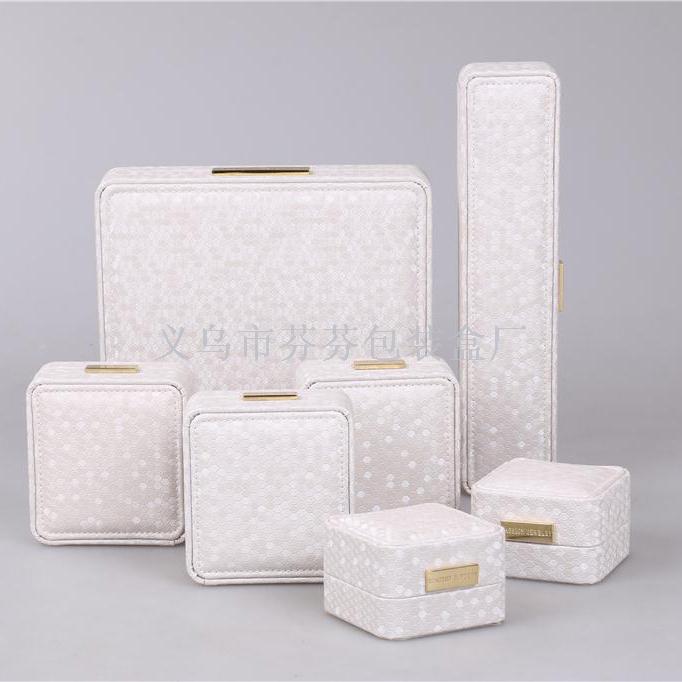 Pendant box stud ring box: Flannelette jewelry box good bracelet box stud ring box