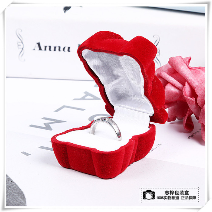 Jewelry box big red high grade bear shaped ring box wedding ring box Jewelry box big red high grade bear shaped ring box wedding ring box