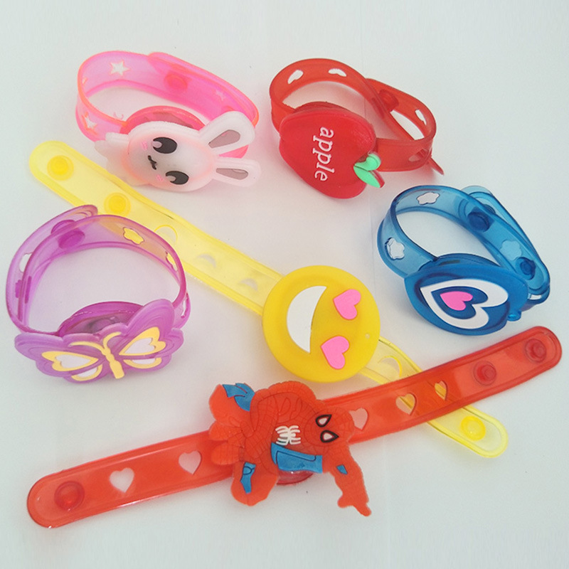 Children's Luminous Wristband Christmas Flash Bracelet Luminous Watch Band Soft Rubber Bracelet Luminous Bracelet Children's Luminous Wristband Christmas Flash Bracelet Luminous Watch Band Soft Rubber Bracelet Luminous Bracelet