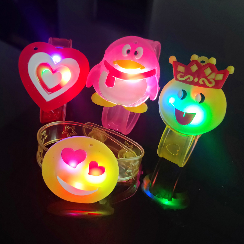 Children's Luminous Wristband Christmas Flash Bracelet Luminous Watch Band Soft Rubber Bracelet Luminous Bracelet Children's Luminous Wristband Christmas Flash Bracelet Luminous Watch Band Soft Rubber Bracelet Luminous Bracelet