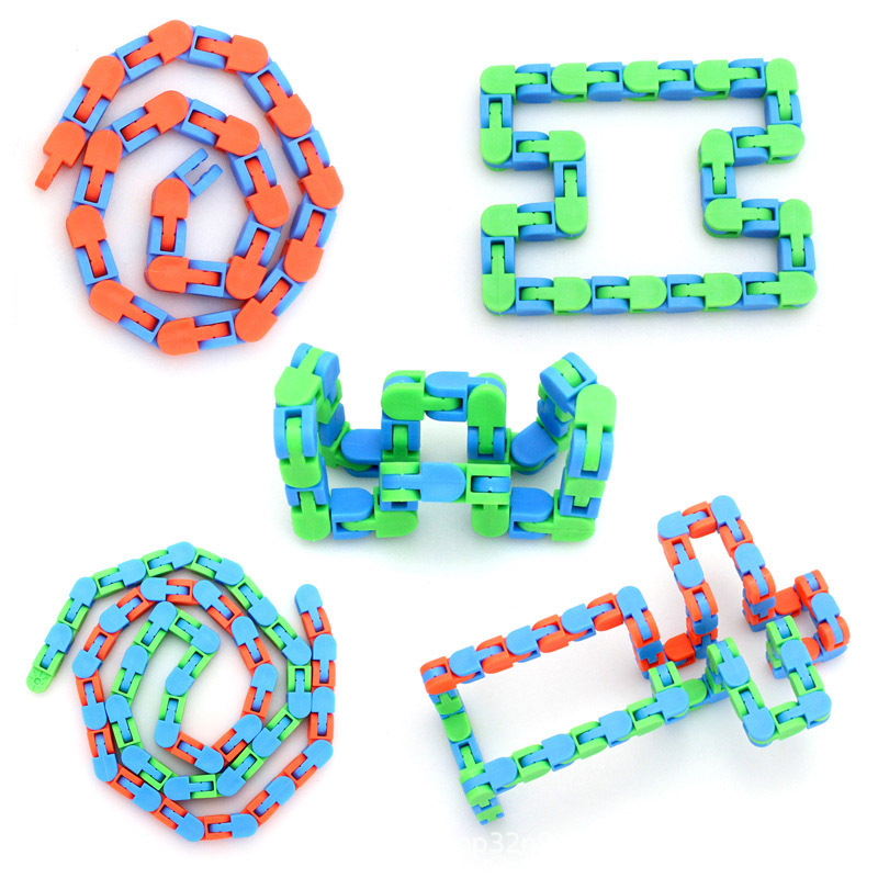 Amazon Pressure Reduction Toy Rotatable Vent Toy Luminous Version 24-Section Bicycle Track Chain Fluid Bracelet Amazon Pressure Reduction Toy Rotatable Vent Toy Luminous Version 24-Section Bicycle Track Chain Fluid Bracelet