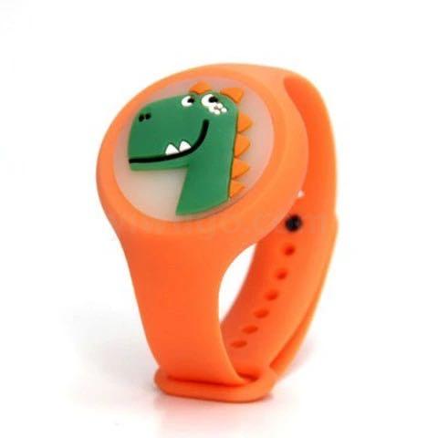 Anti-Mosquito in Summer Bug Outdoor Carry Anti-Mosquito Silicone Wristband Adults and Children Children's Luminous Mosquito Repellent Bracelet with Light Anti-Mosquito in Summer Bug Outdoor Carry Anti-Mosquito Silicone Wristband Adults and Children Children's Luminous Mosquito Repellent Bracelet with Light
