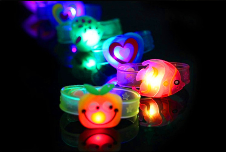 Flash Wristband Luminous Cartoon Bracelet Luminous Wristband Cartoon Bracelet Flash Toy Factory Wholesale Flash Wristband Luminous Cartoon Bracelet Luminous Wristband Cartoon Bracelet Flash Toy Factory Wholesale