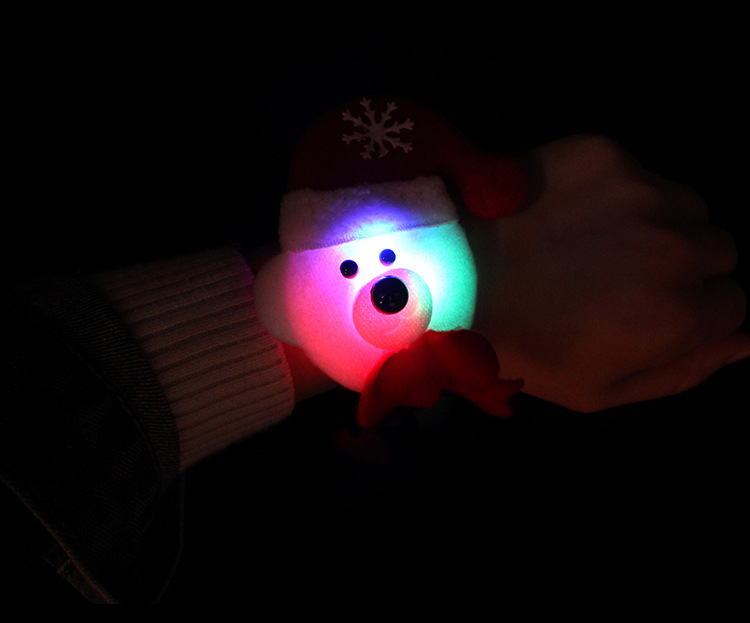 Christmas Gift Luminous Patting Watch LED Flash Slap Bracelet Bracelet Santa Claus Wrist Strap Children's Toys Christmas Gift Luminous Patting Watch LED Flash Slap Bracelet Bracelet Santa Claus Wrist Strap Children's Toys