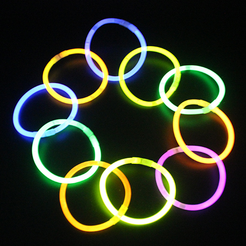 Same Type as TikTok Colorful Luminous Light Sticks Dream Fluorescent Bracelet 50 PCs 100 PCs Tube Pack Internet Celebrity Luminous Toys