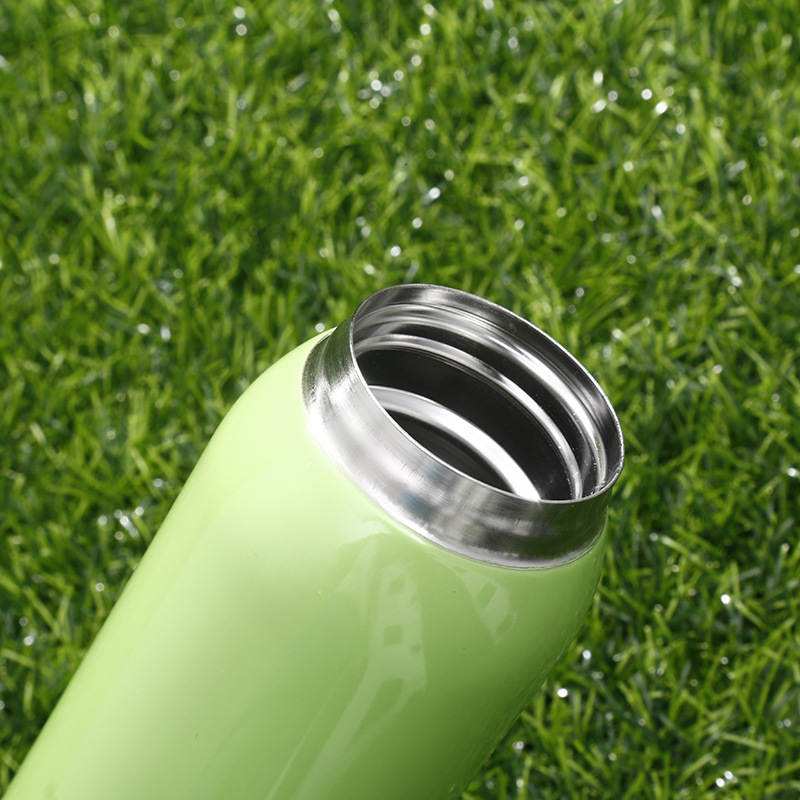 The New fashion creative sports cup 304 stainless steel straw insulation cup is suing portable car water cup custom The New fashion creative sports cup 304 stainless steel straw insulation cup is suing portable car water cup custom