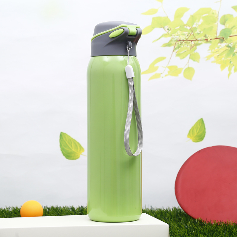 The New fashion creative sports cup 304 stainless steel straw insulation cup is suing portable car water cup custom The New fashion creative sports cup 304 stainless steel straw insulation cup is suing portable car water cup custom