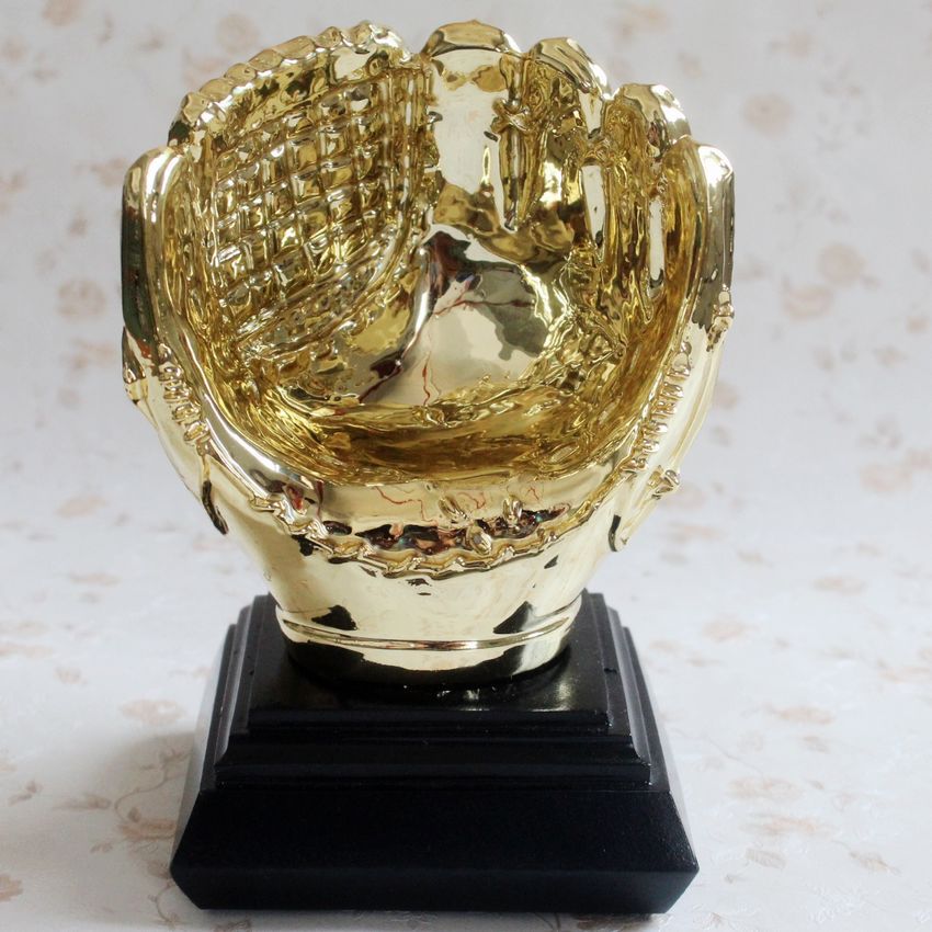 Resin Crafts Electroplating Baseball Gloves Home Decorations Creative Sports Trophy Gift Customization