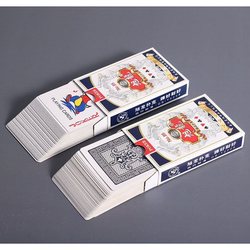Xulong Customized Billboard Landlords Playing Cards Leisure Texas Poker Family Entertainment Board Game Cards KTV Card