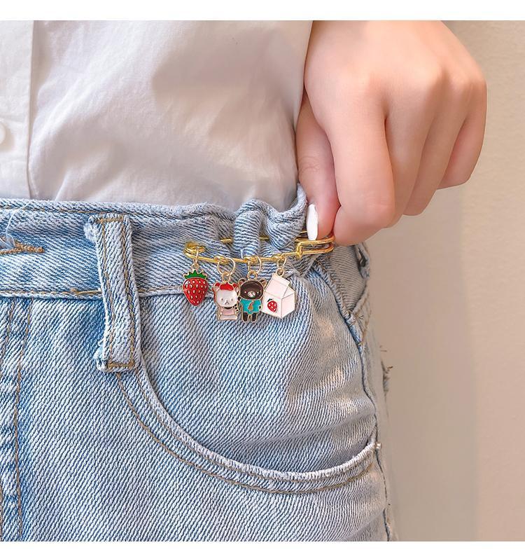 Cute Japanese Style Brooch Ins Trendy Anti-Unwanted-Exposure Buckle Personality Safety Pin Fixed Clothes Cartoon Pin Bag Accessories for Women