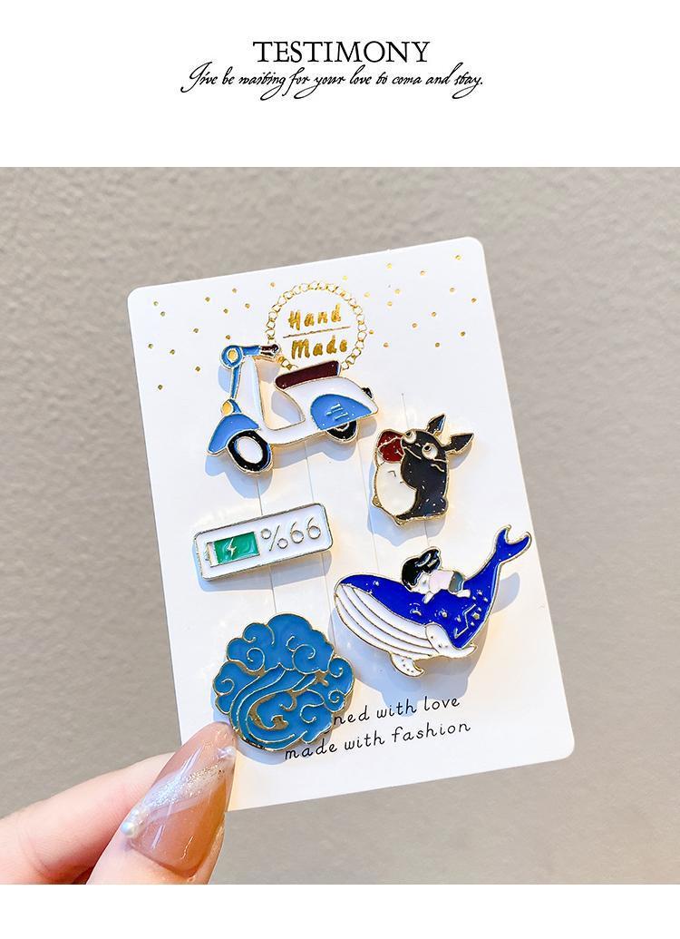 Cute Japanese Style Brooch Ins Trendy Anti-Unwanted-Exposure Buckle Personality Safety Pin Fixed Clothes Cartoon Pin Bag Accessories for Women