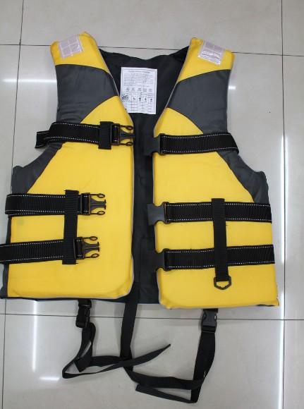 Five safety buckle life jacket