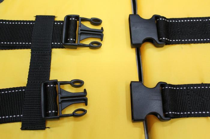 Five safety buckle life jacket