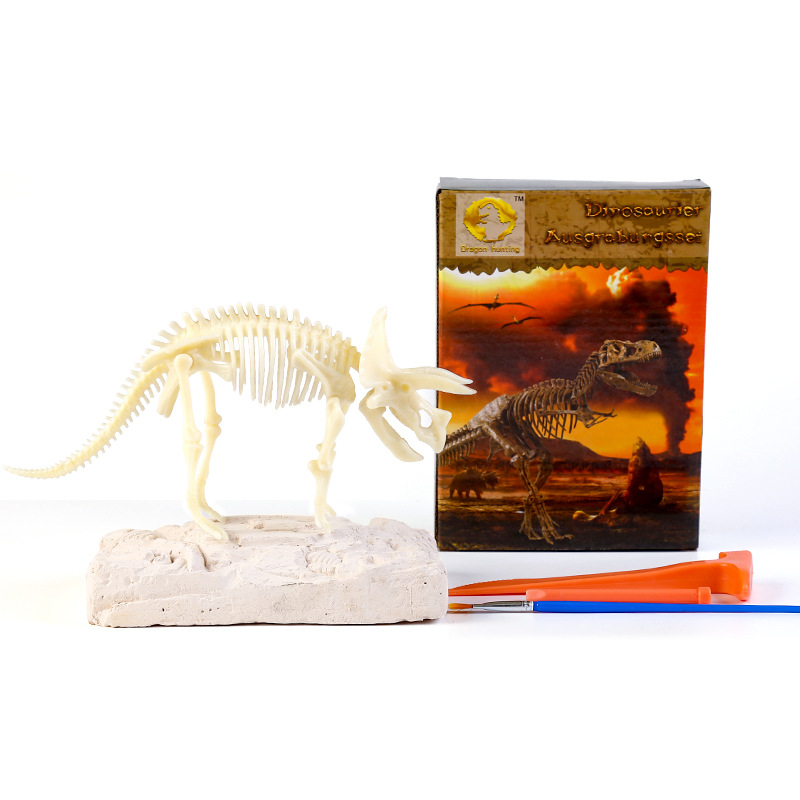 Dragon hunting cross-border dinosaur fossil archaeological mining toys fossil stall supply triceratops mining DIY toys