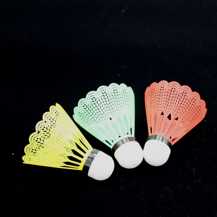 6 OPP bag color plastic foam head badminton factory direct sale wholesale 6 OPP bag color plastic foam head badminton factory direct sale wholesale