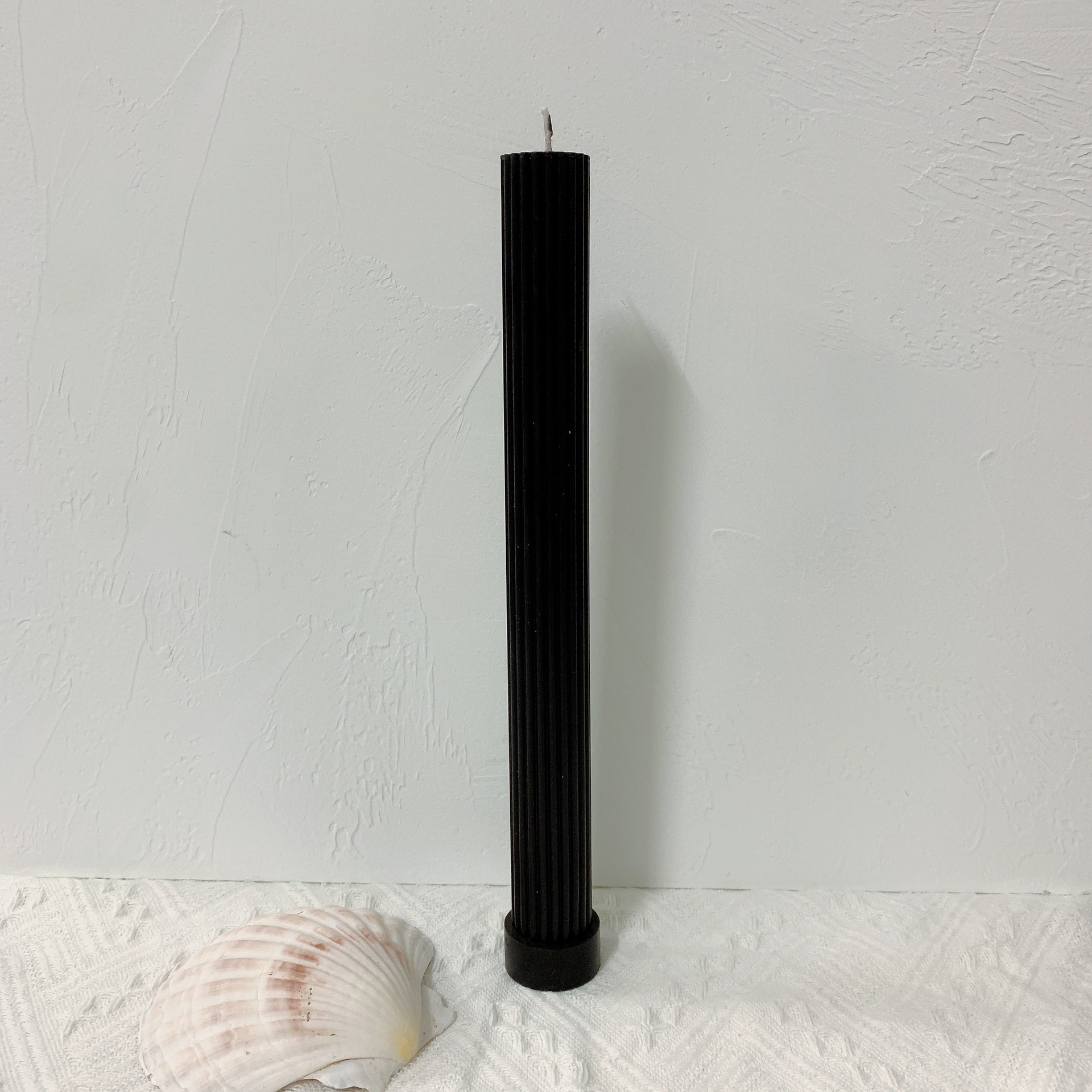 Candy Color Solid Color Aromatherapy Candle Romantic Long Brush Holder Soy Wax Banquet Candlelight Dinner Decoration Candy Color Solid Color Aromatherapy Candle Romantic Long Brush Holder Soy Wax Banquet Candlelight Dinner Decoration