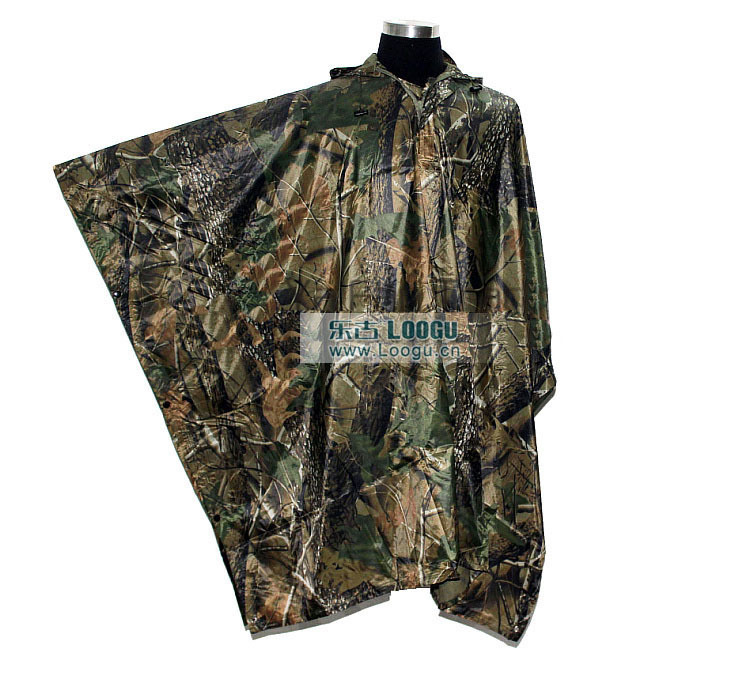 Amazon Hot Selling PVC Camouflage Multifunction Poncho Camouflage Raincoat Can Also Be Used as Floor Mat Canopy