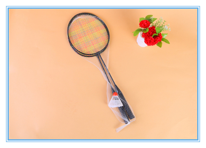 Badminton double racket 2 pieces of carbon racket set for adult beginner's super light training racket Badminton double racket 2 pieces of carbon racket set for adult beginner's super light training racket