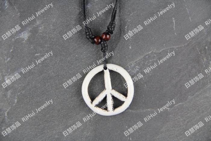 The Custom export cow ipads Buddha bead necklace cool geometric carved pendant world people anti - war peace X0407