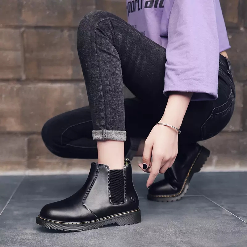 Autumn and winter Martin boots high help shoe boots woman worker outfit shoe big head shoe war Wolf