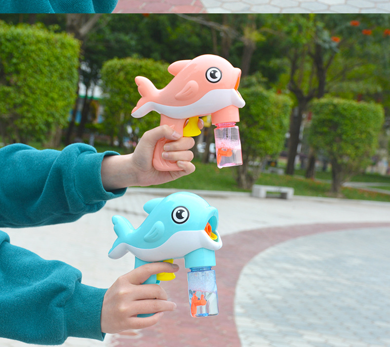 Tiktok Cartoon Dolphin Bubble Gun Children's Manual Pressing Inertia Bubble Machine Parent-Child Outdoor Stall Toy Tiktok Cartoon Dolphin Bubble Gun Children's Manual Pressing Inertia Bubble Machine Parent-Child Outdoor Stall Toy