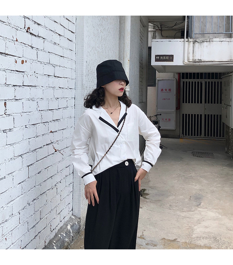 Autumn OL wind shirt black and white simple blouse female black and white Mosaic loose version off rotator cuff shirt female Autumn OL wind shirt black and white simple blouse female black and white Mosaic loose version off rotator cuff shirt female