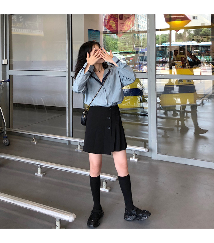 Autumn OL wind shirt black and white simple blouse female black and white Mosaic loose version off rotator cuff shirt female Autumn OL wind shirt black and white simple blouse female black and white Mosaic loose version off rotator cuff shirt female