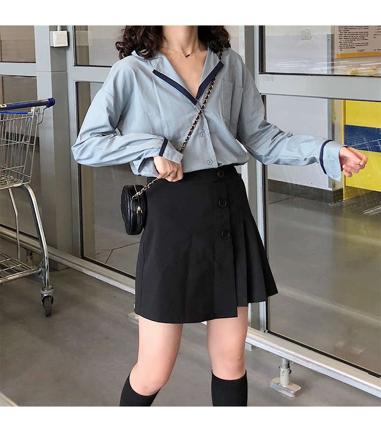 Autumn OL wind shirt black and white simple blouse female black and white Mosaic loose version off rotator cuff shirt female Autumn OL wind shirt black and white simple blouse female black and white Mosaic loose version off rotator cuff shirt female