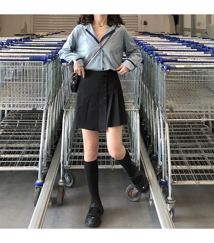 Autumn OL wind shirt black and white simple blouse female black and white Mosaic loose version off rotator cuff shirt female Autumn OL wind shirt black and white simple blouse female black and white Mosaic loose version off rotator cuff shirt female