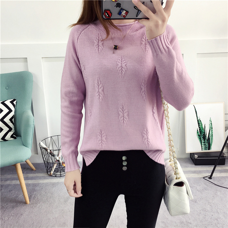 Rolled edge half turtleneck sweater female pullover of autumn winter version of cuff loose short version of the bottom split sweater Rolled edge half turtleneck sweater female pullover of autumn winter version of cuff loose short version of the bottom split sweater
