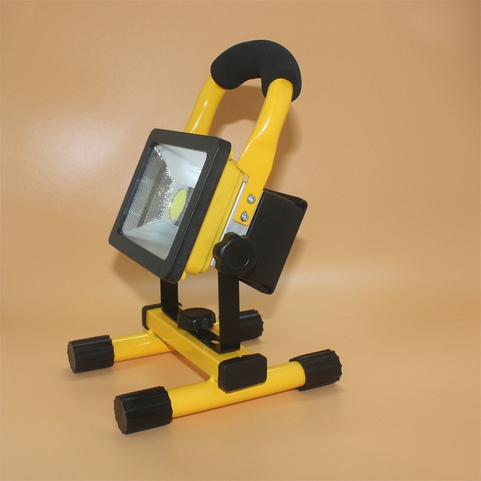 KINSACH outdoor camping hunting patrol searchlight household 904-20W lawn lamp KINSACH outdoor camping hunting patrol searchlight household 904-20W lawn lamp