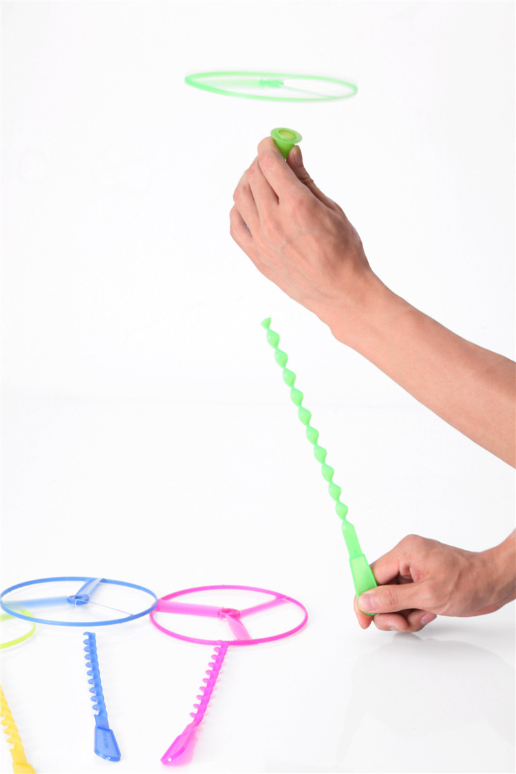 Do not light up hand push flying saucer fairy children plastic bamboo dragonfly stand hot selling toys wholesale Do not light up hand push flying saucer fairy children plastic bamboo dragonfly stand hot selling toys wholesale