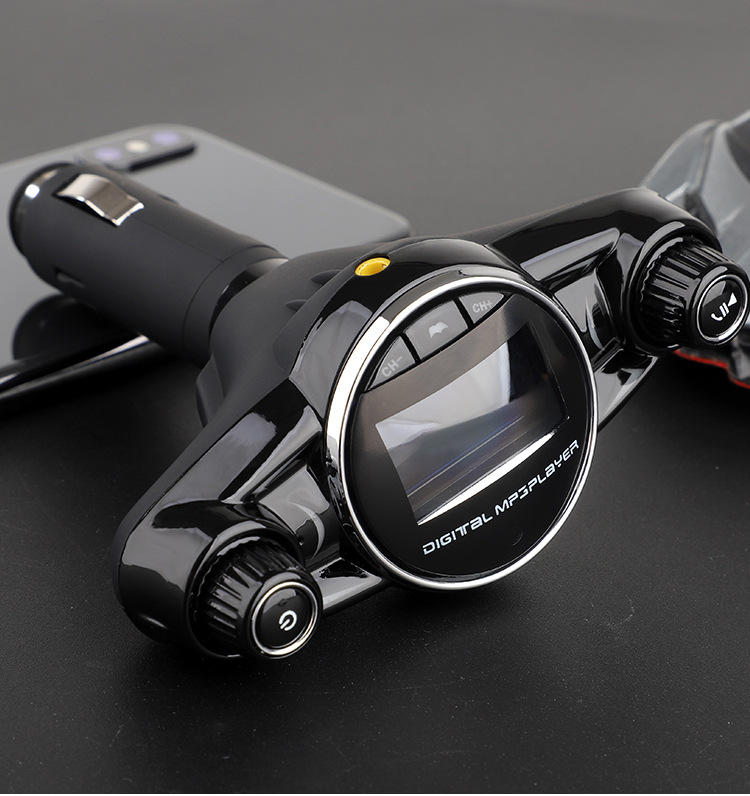 Bt08 New Big Eyes Double Head FM Car Bluetooth MP3 Double Knob Cool Light Large Screen Display Voltage