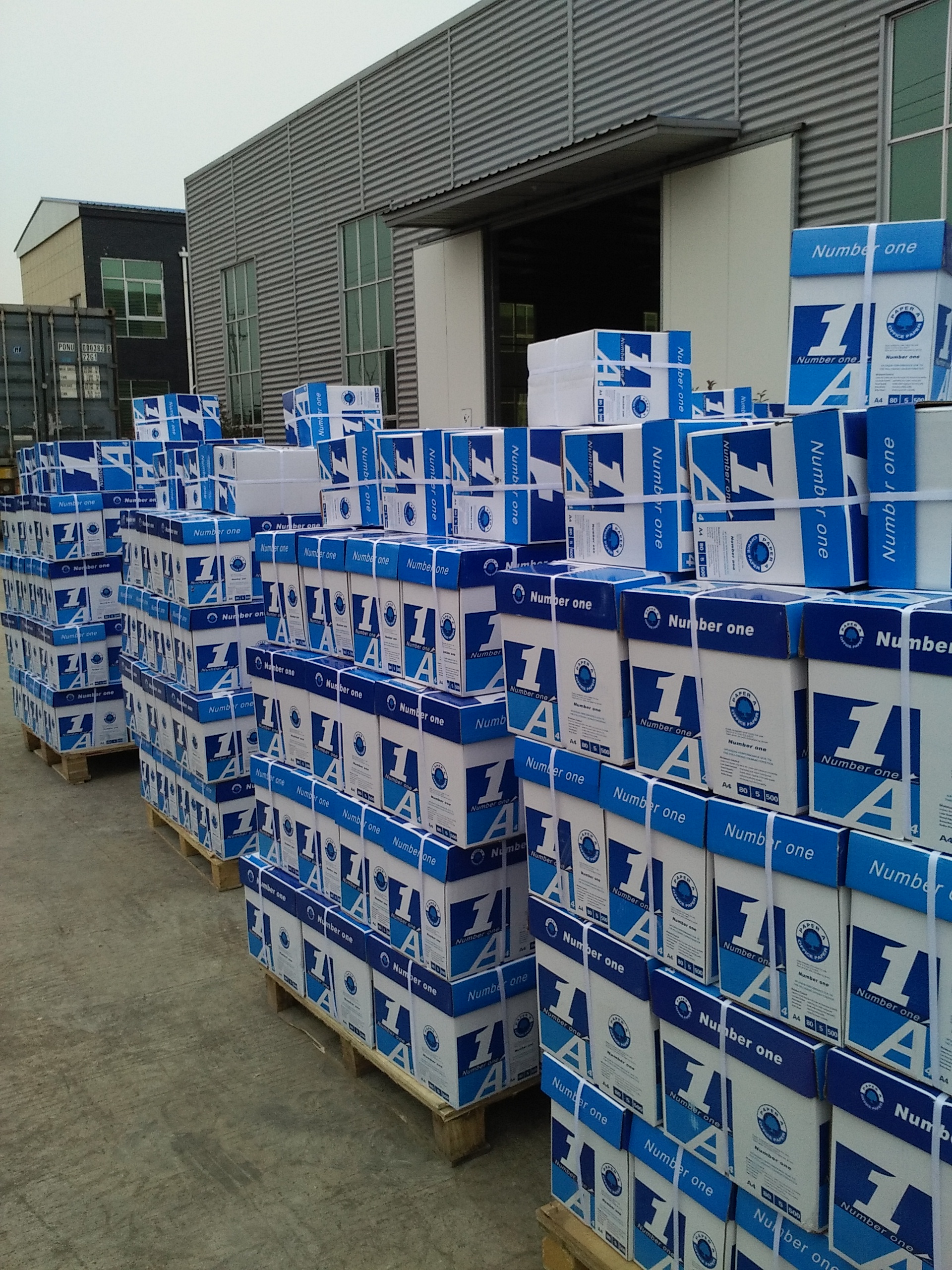 Export A4 Paper A4 Printing Paper Electrostatic Stock Paper A4 Printing Paper for Export Quantity Discount
