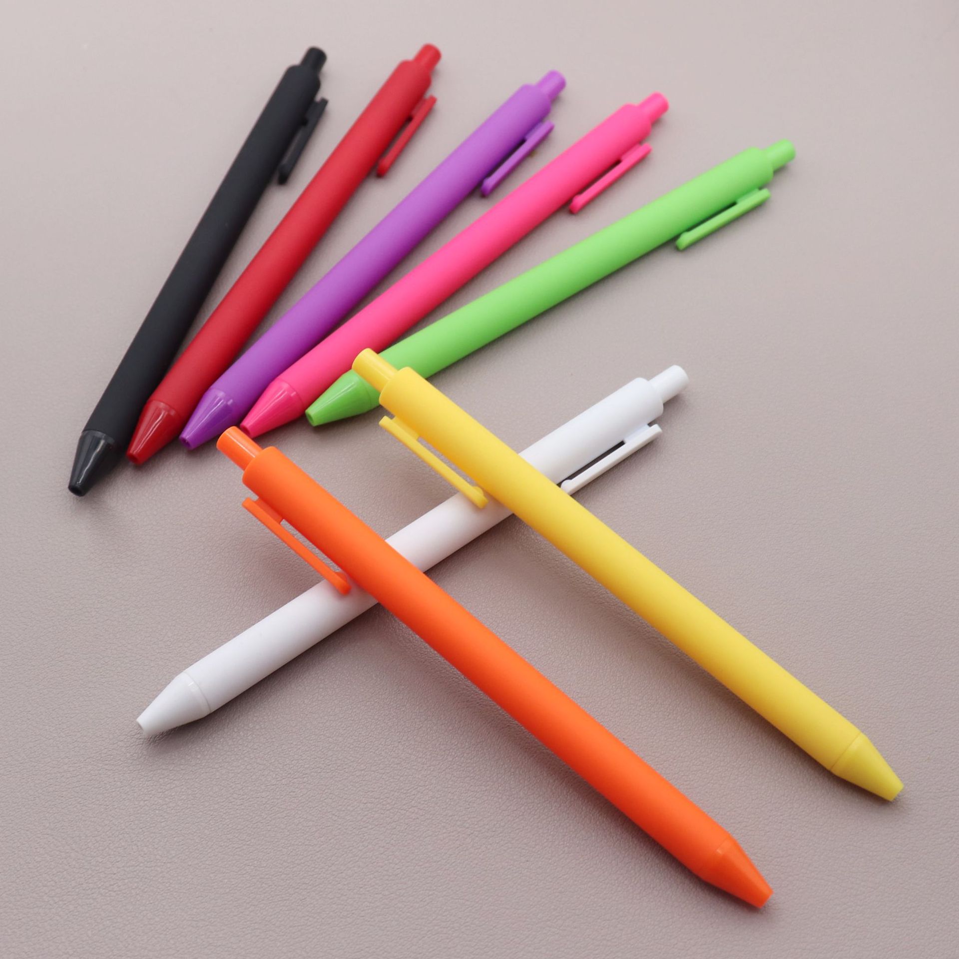 Factory Customized Advertising Marker Gift Customized Logo Plastic Press Gel Pen Colorful Candy Color Pen Factory Customized Advertising Marker Gift Customized Logo Plastic Press Gel Pen Colorful Candy Color Pen