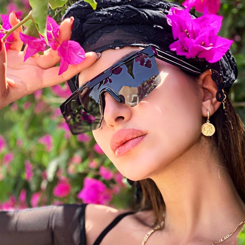 95216 New Design Factory Sunglasses Colorful Frame One Piece Lens PC Frame UV400 Sun Shade