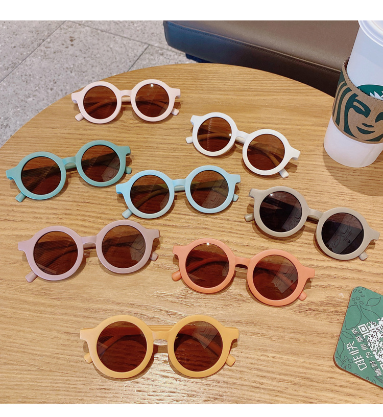New Sun Shade Vintage round Frame Kid's Eyewear Street Shot Korean Sunglasses Frosted Frame Boys and Girls Sunglasses Wholesale New Sun Shade Vintage round Frame Kid's Eyewear Street Shot Korean Sunglasses Frosted Frame Boys and Girls Sunglasses Wholesale