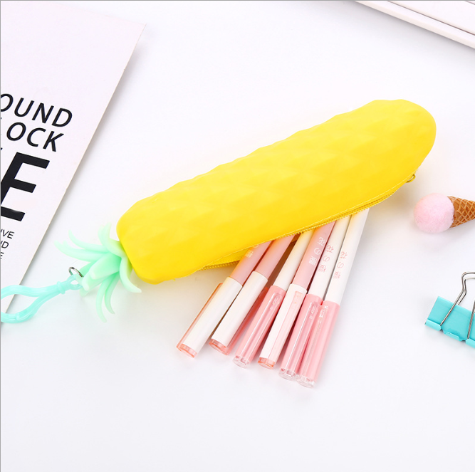 Silicone pencil bag fruit pencil bag imitation vegetable stationery bag pineapple pen bag modeling pen bag