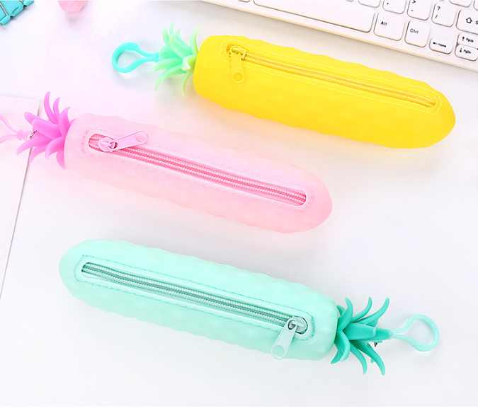 Silicone pencil bag fruit pencil bag imitation vegetable stationery bag pineapple pen bag modeling pen bag Silicone pencil bag fruit pencil bag imitation vegetable stationery bag pineapple pen bag modeling pen bag