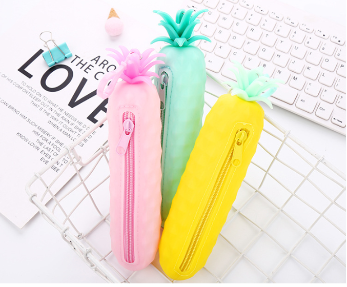 Silicone pencil bag fruit pencil bag imitation vegetable stationery bag pineapple pen bag modeling pen bag Silicone pencil bag fruit pencil bag imitation vegetable stationery bag pineapple pen bag modeling pen bag