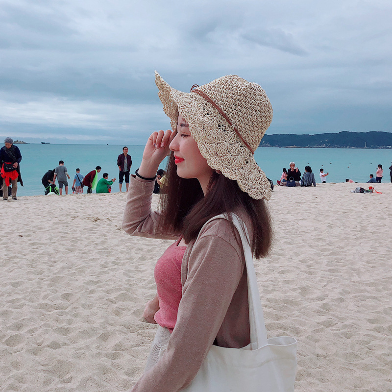 Straw Hat Female Summer Sun Hat Big Brim Foldable Lace up Sun Shade Outing Beach Hat Bow Casual Sun Hat