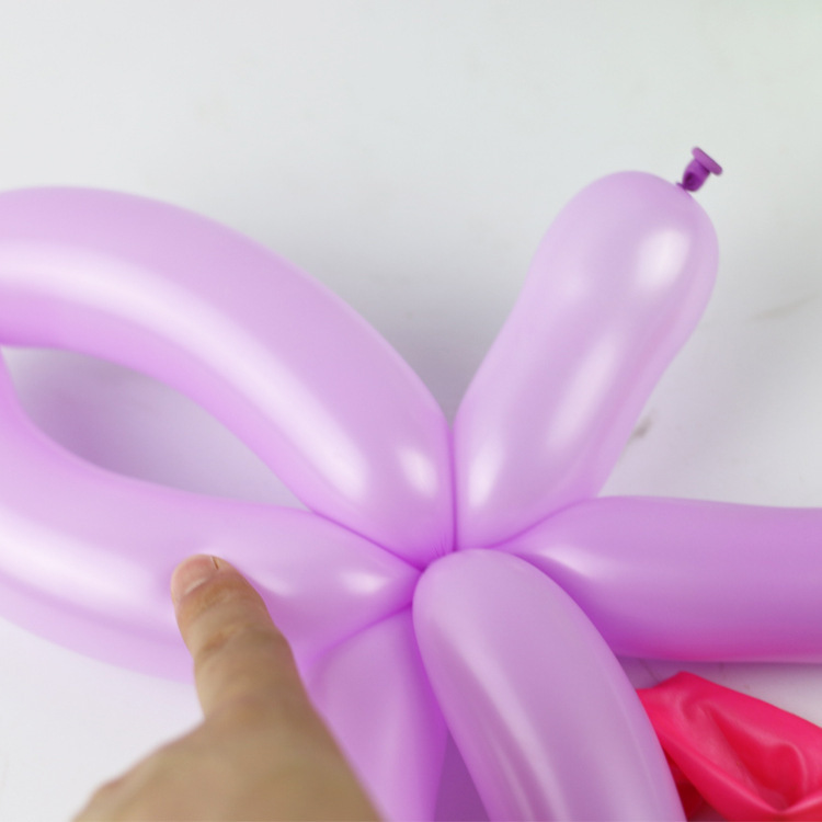 Balloon quality long magic balloon children&#039;s festival colorful plastic balloon with inflator set