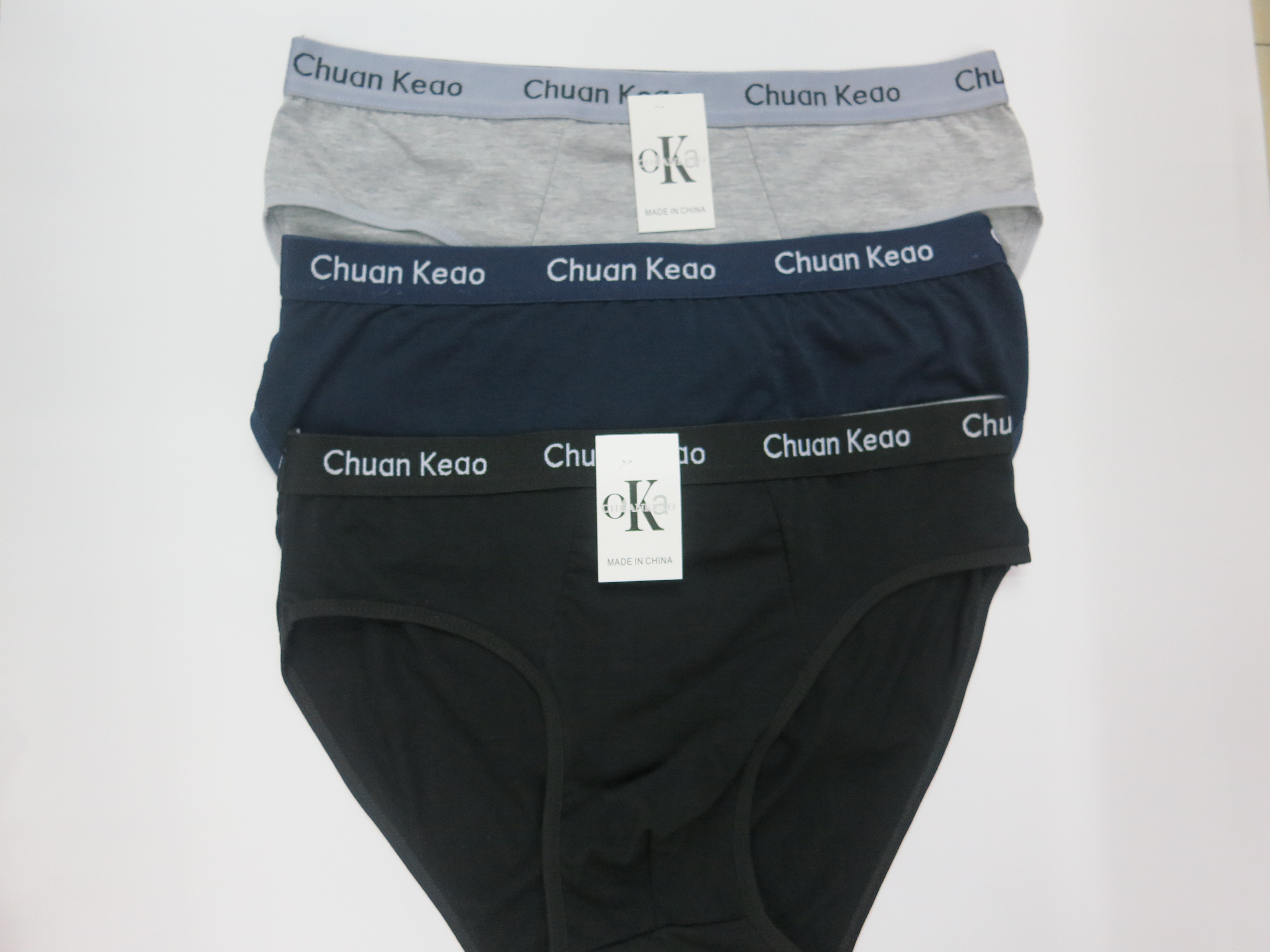 Men's big termly 5XL briefs net version of the solid color palette clean color briefs Men's big termly 5XL briefs net version of the solid color palette clean color briefs
