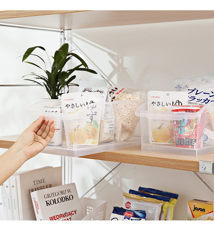 Large refrigerator kitchen household food fruit storage box plastic vegetable storage basket with pulley frame Large refrigerator kitchen household food fruit storage box plastic vegetable storage basket with pulley frame