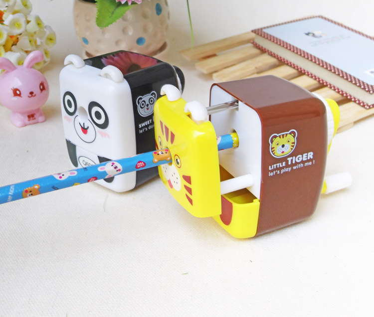Korean Creative Stationery Cartoon Student Pencil Sharpener Hand Sharpener Pencil Sharper Wholesale Korean Creative Stationery Cartoon Student Pencil Sharpener Hand Sharpener Pencil Sharper Wholesale