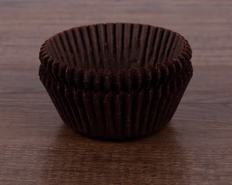 Factory Direct Sales Ordinary Imported Color Oil-Proof Baking Daifuku Cake Paper Tray Paper Cup 5cm Bottom White Red Blue Green Factory Direct Sales Ordinary Imported Color Oil-Proof Baking Daifuku Cake Paper Tray Paper Cup 5cm Bottom White Red Blue Green